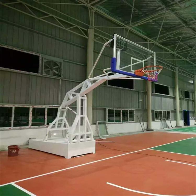 奥运之星液压篮球架_033137.jpg